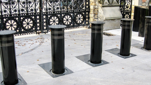 Ensuring Security and Efficiency: The Comprehensive Guide to Automatic Bollards