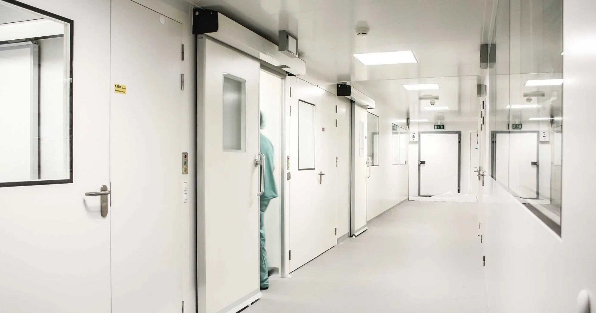 Gilgen hermetically sealed sliding door hospital corridor