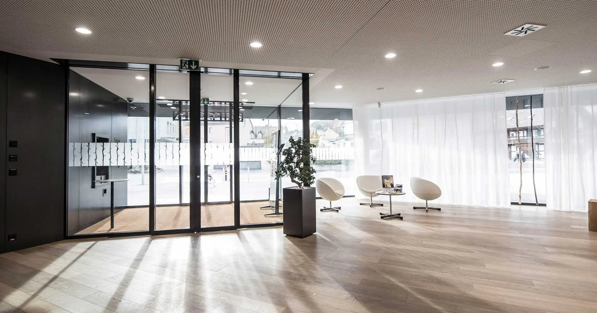 Gilgen burglar-resistant automatic sliding door